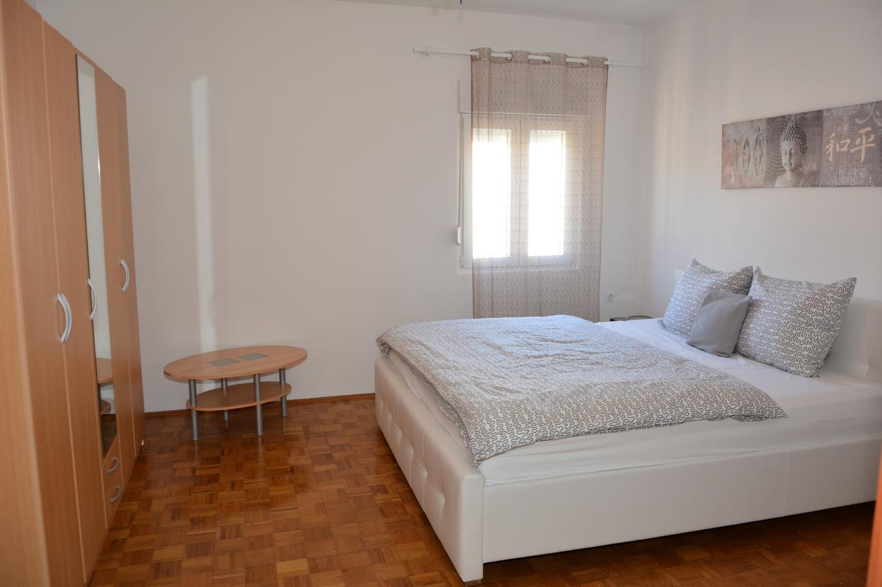 Appartamento Taris Senj  Esterno foto