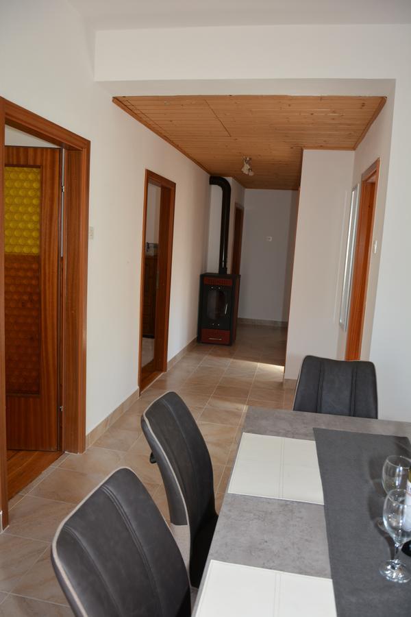Appartamento Taris Senj  Esterno foto